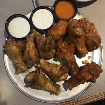 Pluckers Wing Bar - Plano - Lemon pepper will always be my favorite - Chicken Wings Near Me - Plano, Texas Pluckers Wing Bar - Plano - Lemon pepper will always be my favorite - Chicken Wings Near Me - Plano, Texas