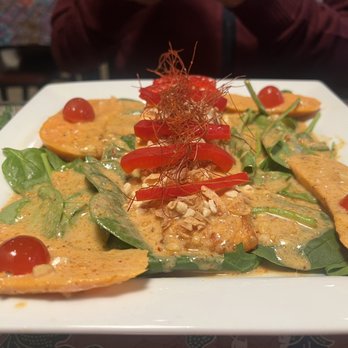 White Jasmin Thai Cuisine - Masaman salmon - Thai Near Me - Lansdale, Pennsylvania White Jasmin Thai Cuisine - Masaman salmon - Thai Near Me - Lansdale, Pennsylvania