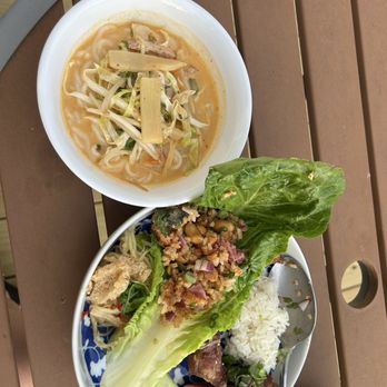 Han Lao - Khao poon, nam khao, papaya salad and Lao sausage - Laotian Near Me - Maplewood, Missouri Han Lao - Khao poon, nam khao, papaya salad and Lao sausage - Laotian Near Me - Maplewood, Missouri