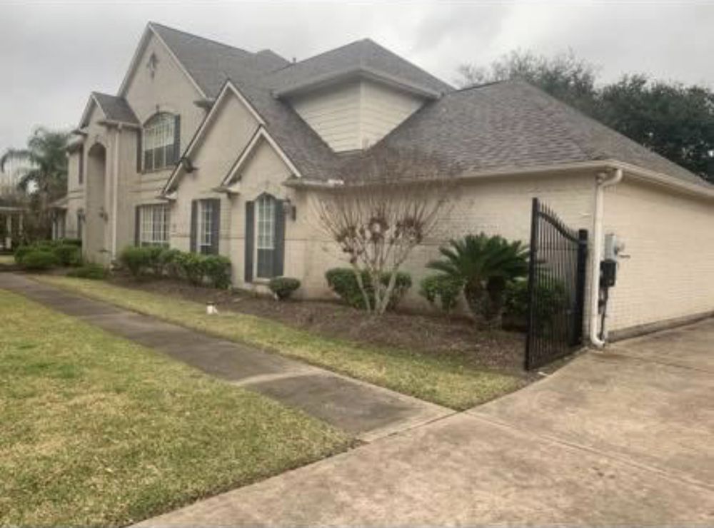 Slide of Sloma Roofing & Restoration