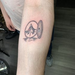 Ultra Instinct Tattoo Studio - Hobbit Hole