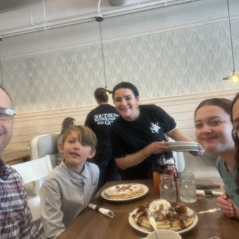 The Southern Kitchen - Zina's service made the date! Thanks Southern Kitchen :) - Breakfast & Brunch Near Me - Arlington Heights, Illinois The Southern Kitchen - Zina's service made the date! Thanks Southern Kitchen :) - Breakfast & Brunch Near Me - Arlington Heights, Illinois
