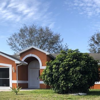 Help-U-Sell Treasure Coast - New Listing. PSL. Call me!! - Real Estate Agents Near Me - Hobe Sound, Florida Help-U-Sell Treasure Coast - New Listing. PSL. Call me!! - Real Estate Agents Near Me - Hobe Sound, Florida
