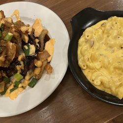Black Iron Grille - Yum yum sirloin steak special and bacon Mac and cheese