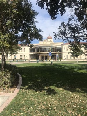 Fullerton College by null