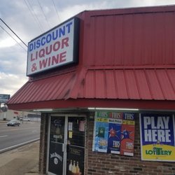 Discount Liquor And Wine - Outside