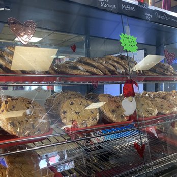 Tom's Family Restaurant - American Near Me - Irving, New York Tom's Family Restaurant - American Near Me - Irving, New York