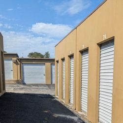 I35-435 Self Storage