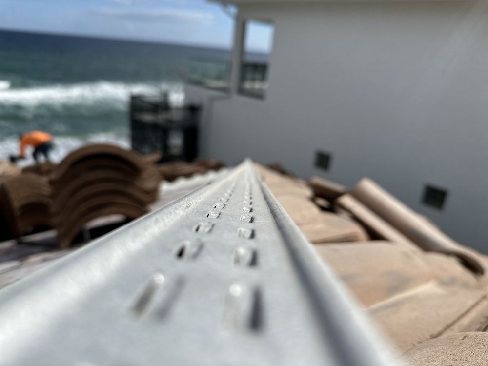Slide of Forte Roofing