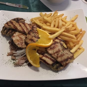 Restaurant Hermes - Harry Spezial (Gyros, Susuki, Suflaki, Schweinesteak) - Greek Near Me - Barntrup, NW