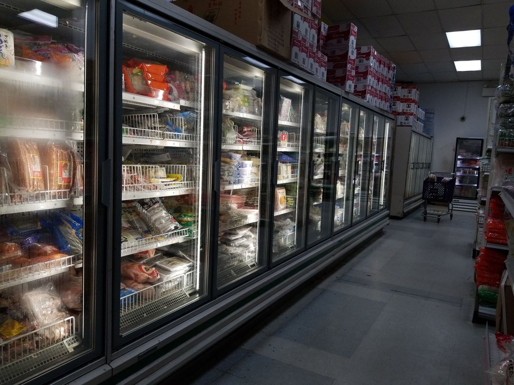 VIET MY ORIENTAL FOOD MARKET International Grocery 550 N Franklin