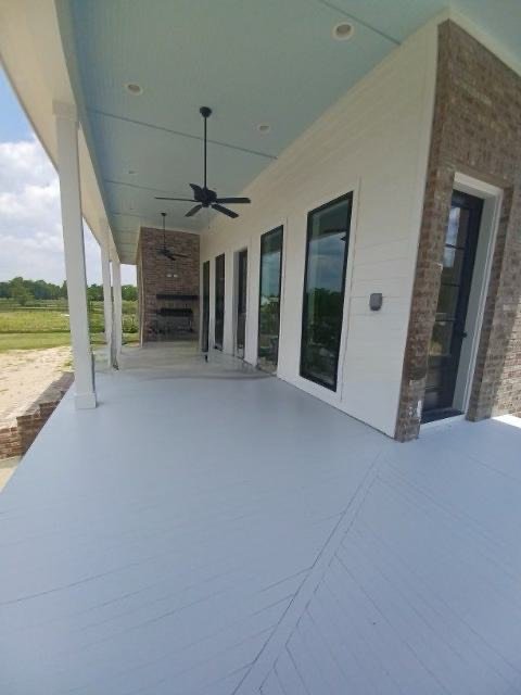 Slide of B&M Contractors