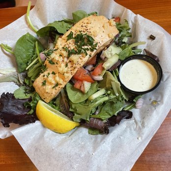 Two Goats & The Goose - Salmon and Goat Cheese Salad - New American Near Me - Bakersfield, California