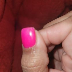 Corner has no dip powder