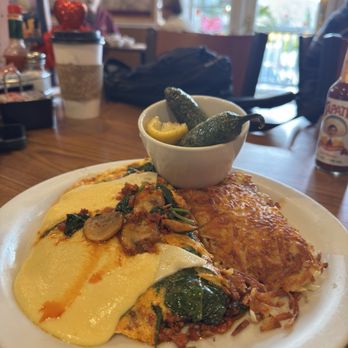 Mountain Oaks Cafe - Harvest omelette with chorizo - American Near Me - Oakhurst, California Mountain Oaks Cafe - Harvest omelette with chorizo - American Near Me - Oakhurst, California