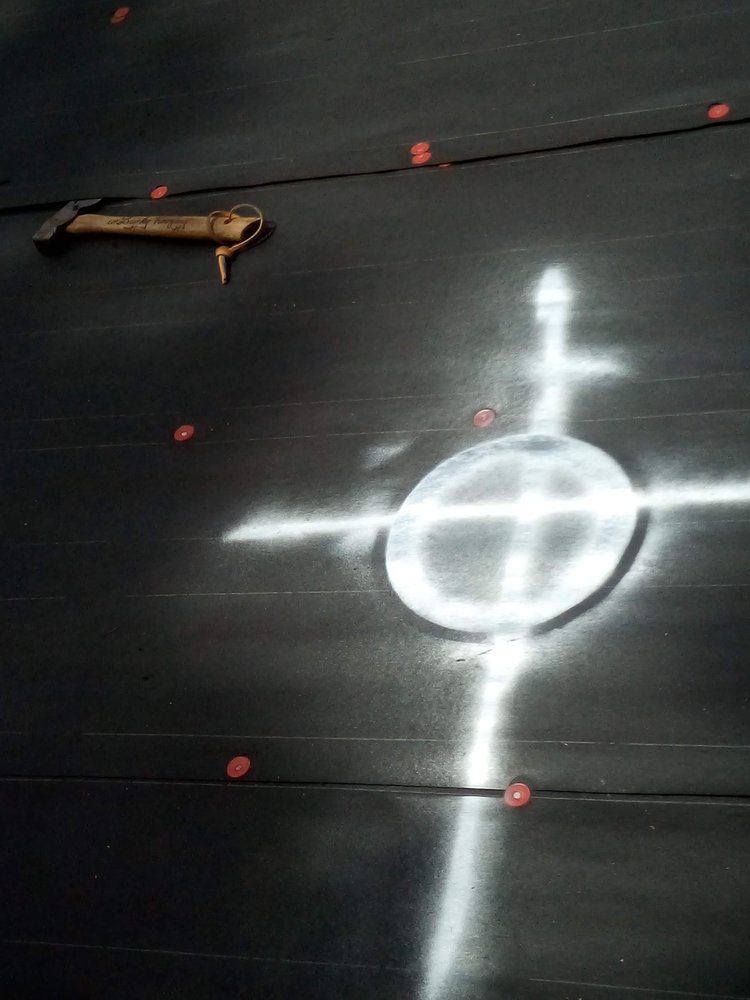 Slide of UnZucky Roofing