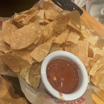 Chili's - Chips & Salsa - American Near Me - Charlotte, North Carolina