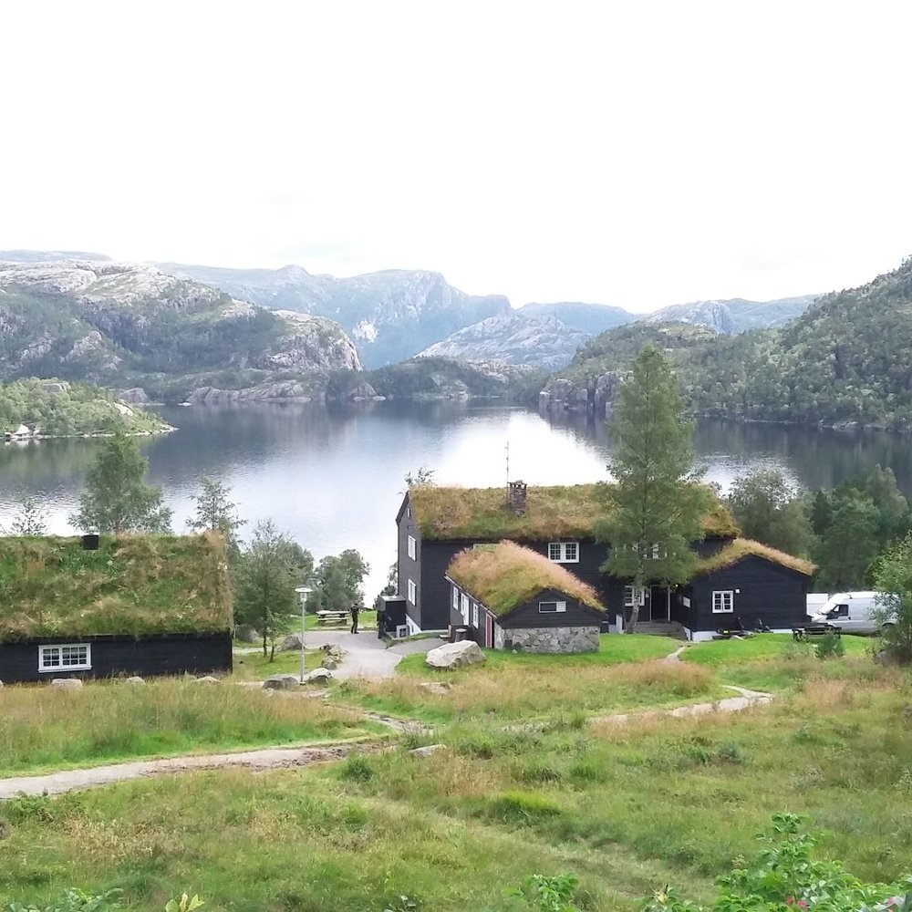 Preikestolen Fjellstue - The hostel portion of the Preikestolen Fjellstue - Mountain Huts Near Me - Strand, 11