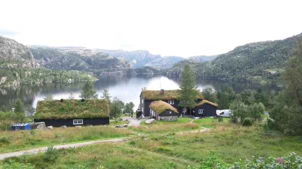 Preikestolen Fjellstue by null