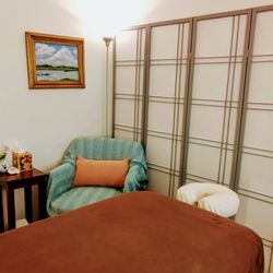 Body Wisdom Acupuncture - A comfortable place to restore and rebalance your health.
