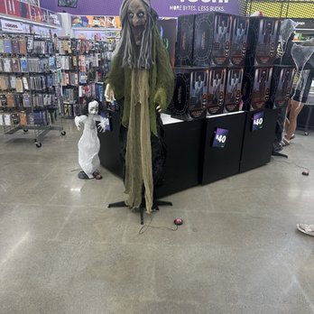 Five Below - Accessories Near Me - Frederick, Maryland