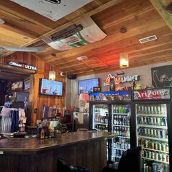 Finishline Burgers & Brew