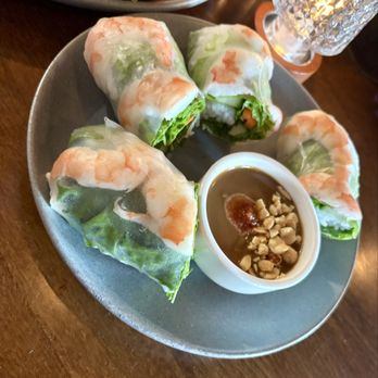 House 1830 - Fresh salad rolls - Cocktail Bars Near Me - Rogers, Arkansas