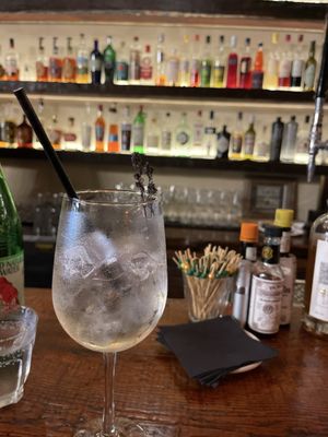 Felice Montague by null