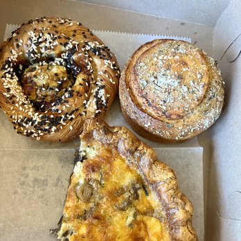 Moxy Bakery - Croissant with tomato jam  Garlic herb croissant Seasonal quiche - Bakeries Near Me - Cincinnati, Ohio
