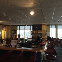 Everett Elks Lodge - Bar & pulltabs