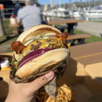 Harbor Cove Cafe - Californian burger - Seafood Near Me - Ventura, California Harbor Cove Cafe - Californian burger - Seafood Near Me - Ventura, California