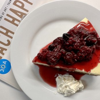 Restaurant Paradis - Cheesecake - New American Near Me - Rosemary Beach, Florida