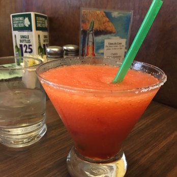 El Toreo Mexican Restaurant - Blended Strawberry Margarita. - Mexican Near Me - Burns, Oregon