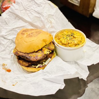 Arlo's Junior Vegan Restaurant Photos