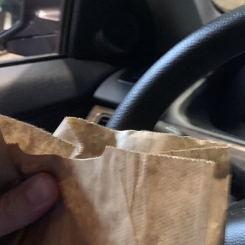 Taco Bell - Sure can see how concerned they are to follow their own rules. Manager was dismissive when I called. - Fast Food Near Me - Kearney, Nebraska