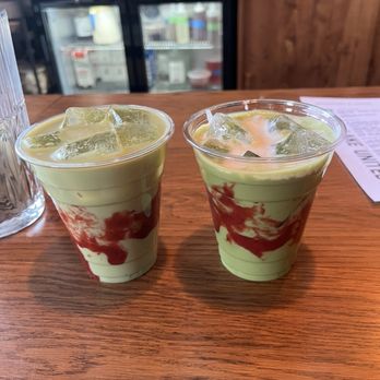 Silver Lake United - strawberry matchas - Breakfast & Brunch Near Me - Los Angeles, California