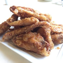 錦綉樓 - Fried squid and chicken wings