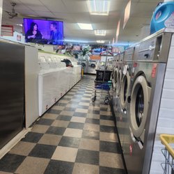 N & N Coin Laundry