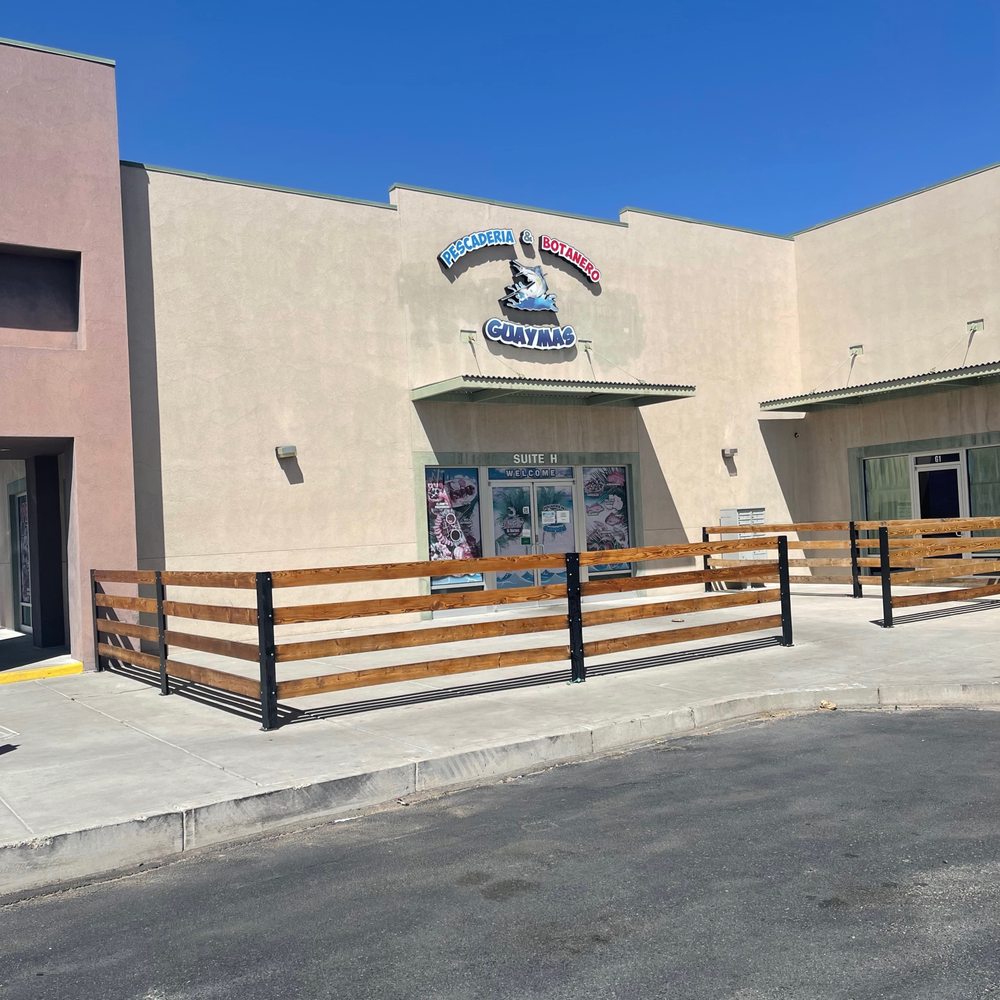 El Botanero De Guaymas - Street/parking lot view - Seafood Near Me - Albuquerque, New Mexico El Botanero De Guaymas - Street/parking lot view - Seafood Near Me - Albuquerque, New Mexico