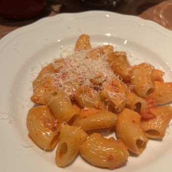 Carbone - Spicy rigatoni - Italian Near Me - Las Vegas, Nevada Carbone - Spicy rigatoni - Italian Near Me - Las Vegas, Nevada