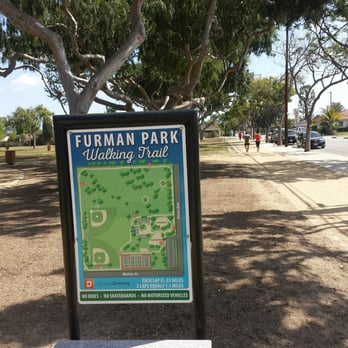 Furman Park - Runners and walkers keeping fit on a BEAUTIFUL DAY! - Parks Near Me - Downey, California Furman Park - Runners and walkers keeping fit on a BEAUTIFUL DAY! - Parks Near Me - Downey, California