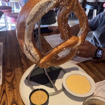 High Horse Saloon - Pretzel - American Near Me - Fullerton, California High Horse Saloon - Pretzel - American Near Me - Fullerton, California