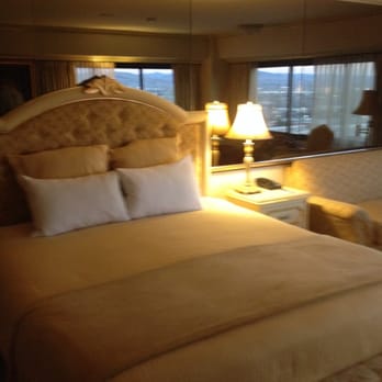 Peppermill Reno - Our room in Peppermill. - Casinos Near Me - Reno, Nevada Peppermill Reno - Our room in Peppermill. - Casinos Near Me - Reno, Nevada