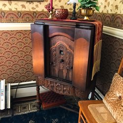 Sugar Hill Manor - Living room