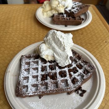 Waffle and Berry - Aloha Chocolate Waffle - Waffles Near Me - Honolulu, Hawaii