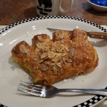 Black Bear Diner El Cajon - My free bear claw and coffee for joining their eClub! - Diners Near Me - El Cajon, California