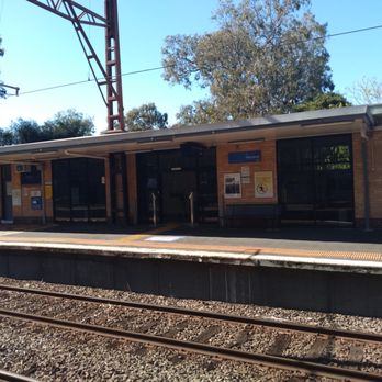 Macleod railway station - Station Building - Train Stations Near Me