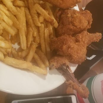 Dominion Pizza - 4 piece chicken meals this one was given to us with what looks like one eaten chicken.. and the other one had half a chicken wing missing . - Pizza Near Me - Lancaster, Pennsylvania