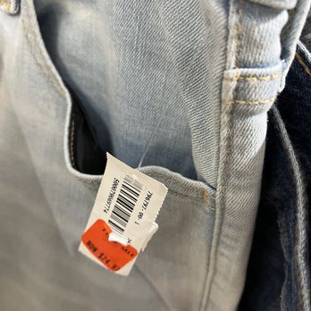 Old Navy - Another old navy SERIOUSLY OVERCHARGING on their CLEARANCE products. - Men's Clothing Near Me - Hyattsville, Maryland Old Navy - Another old navy SERIOUSLY OVERCHARGING on their CLEARANCE products. - Men's Clothing Near Me - Hyattsville, Maryland