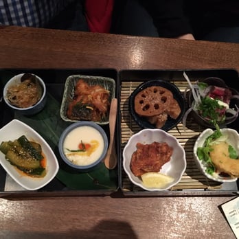 Kingyo Izakaya - Sampler Jewel Box (either $12.80 or $13.80) - don't let the picture fool you...these are like bite size samples! Total rip off. - Japanese Near Me - Toronto, Ontario